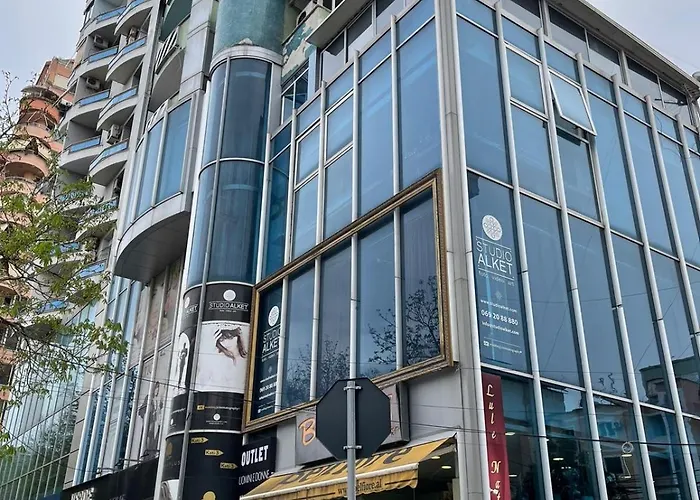 Alea3 アパート *